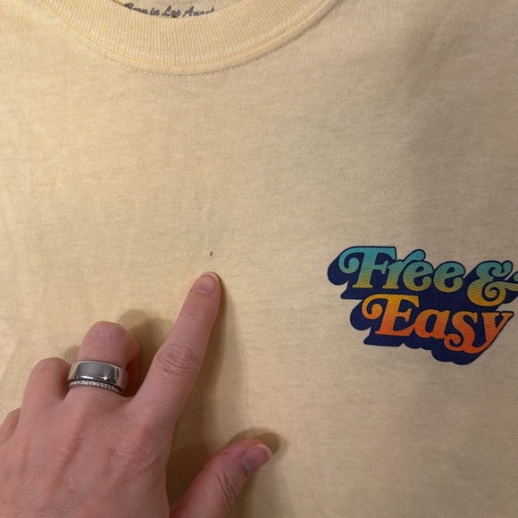 Free & Easy Don’t Trip T-shirt - Picture 5 of 6
